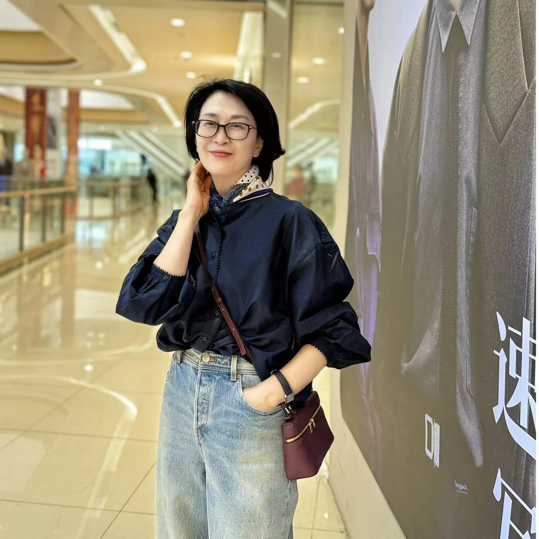 YGC【风之语】复古立体感镂空牛仔韩版时尚休闲衬衣黑色衬衫25219