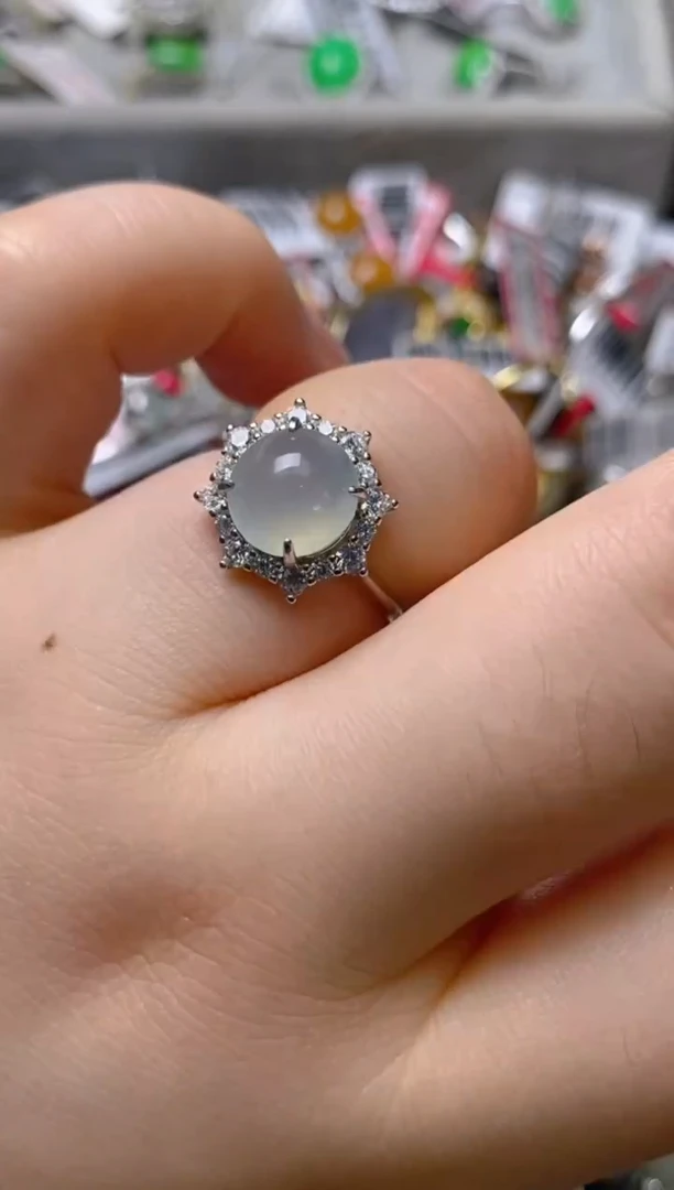 银S925镶嵌戒指翡翠百内无证书