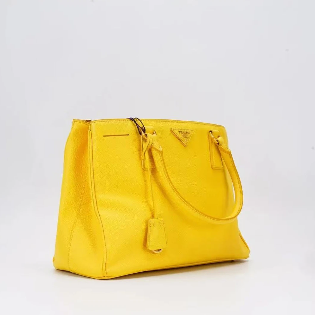 95新 Prada/普拉达 黄色中号杀手托特包