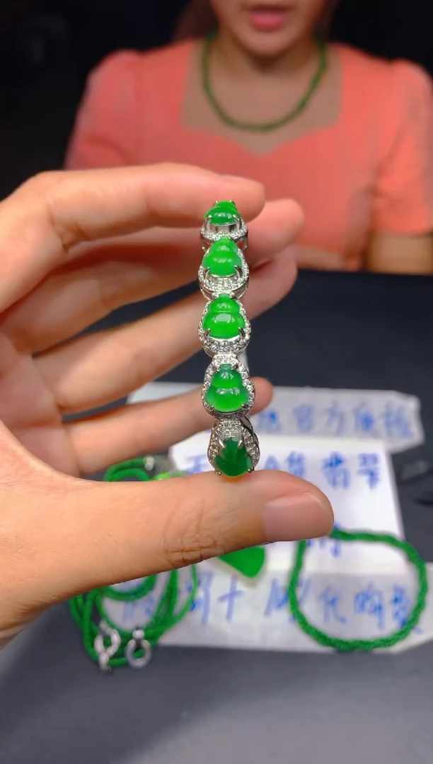定制翡翠未镶嵌256多样性发货（发其一）