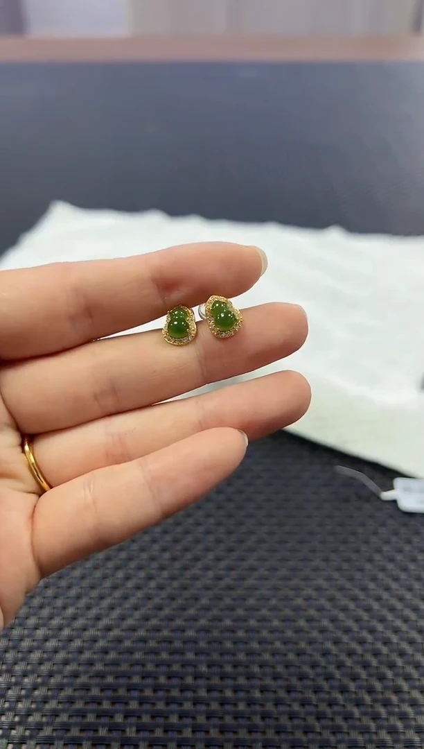 【闪购商品】和田玉耳钉银S925镶嵌葫芦耳钉（多样性发一件）