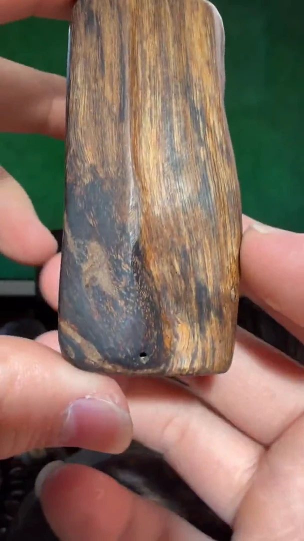沉香手把件多样性发一
