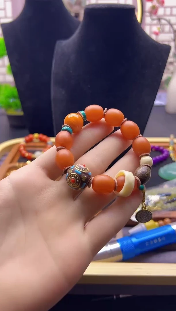 【闪购商品】蜜蜡颈饰14K金镶嵌SSSSSSSSS