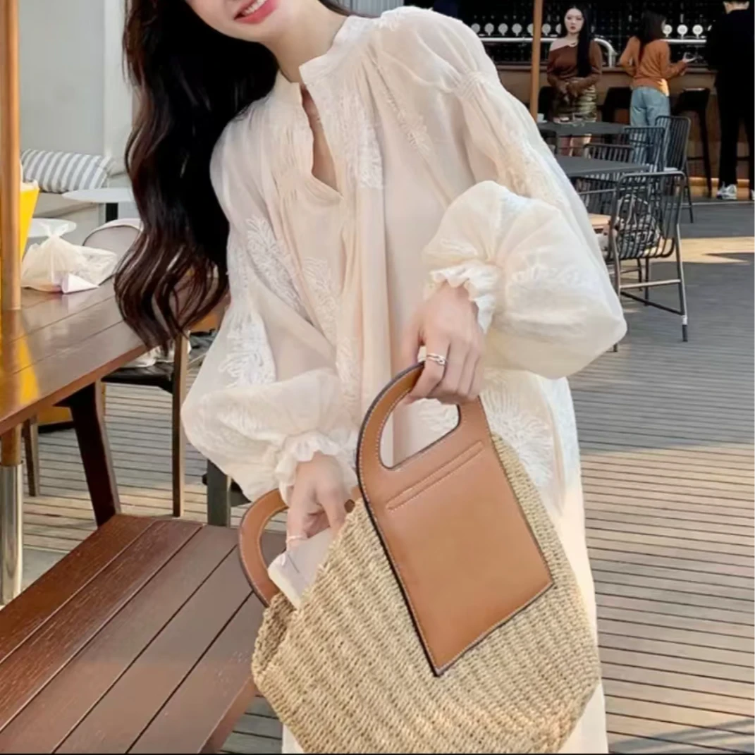 法式刺绣小众设计感气质连衣裙新款遮肚显瘦宽松长裙