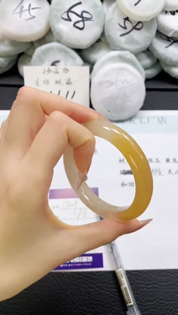 石英质玉手镯未镶嵌209-58