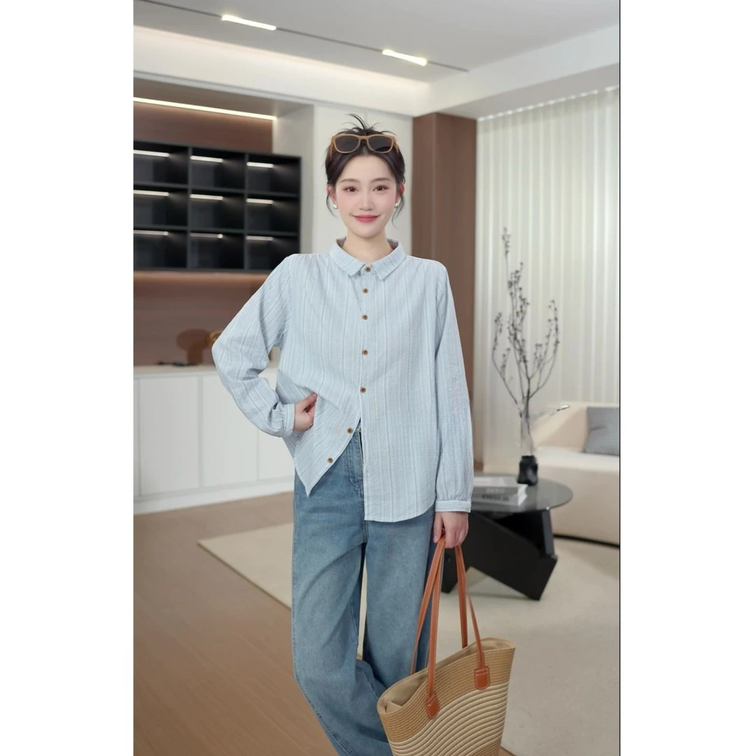 2025新款慵懒蓝色条纹气质宽松韩版显瘦时尚复古休闲衬衫外套