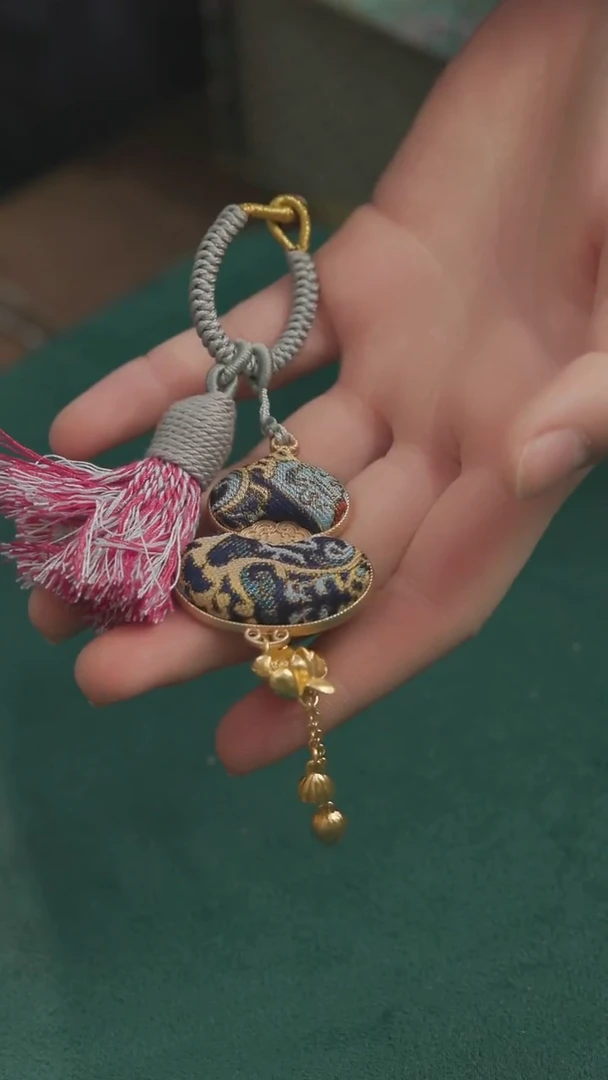 刺绣湘传礼宋锦挂件