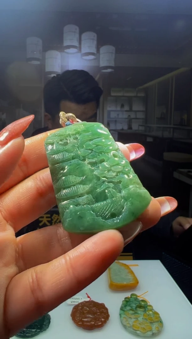 未镶嵌定制翡翠2025-12-24-4-13