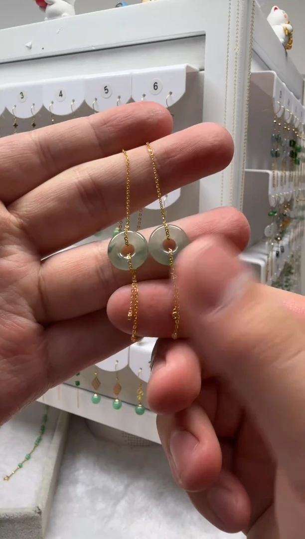 18K金镶嵌翡翠耳饰缅甸天然翡翠a货