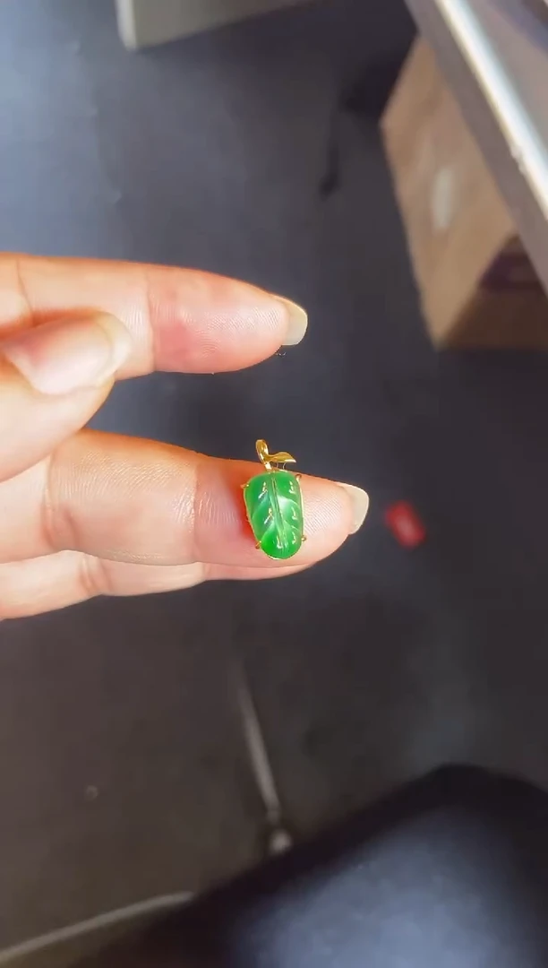 吊坠(不含链)银S925镶嵌翡翠1