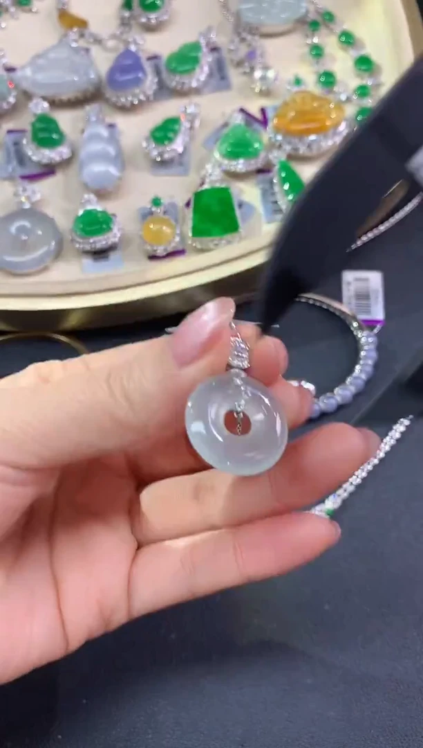 吊坠(不含链)18K金镶嵌翡翠吊坠(不含链)|3980