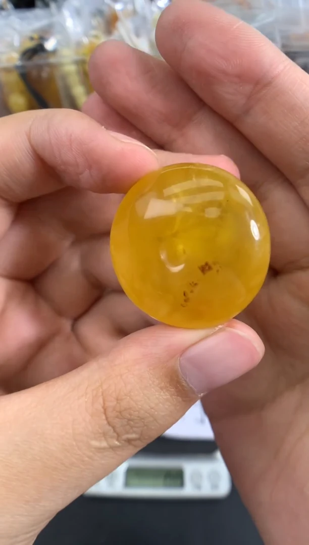蜜蜡未镶嵌珠宝奇石1
