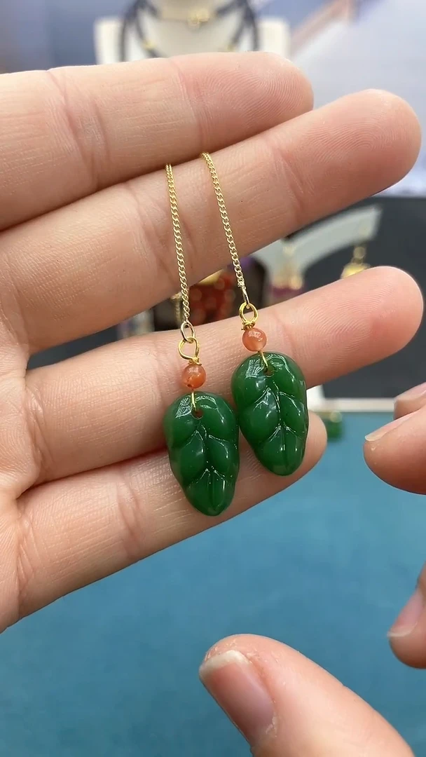 【闪购商品】和田玉耳饰14K金镶嵌树叶耳线