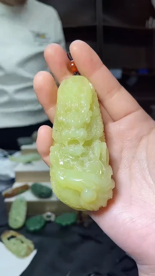 【闪购商品】和田玉颈饰未镶嵌1