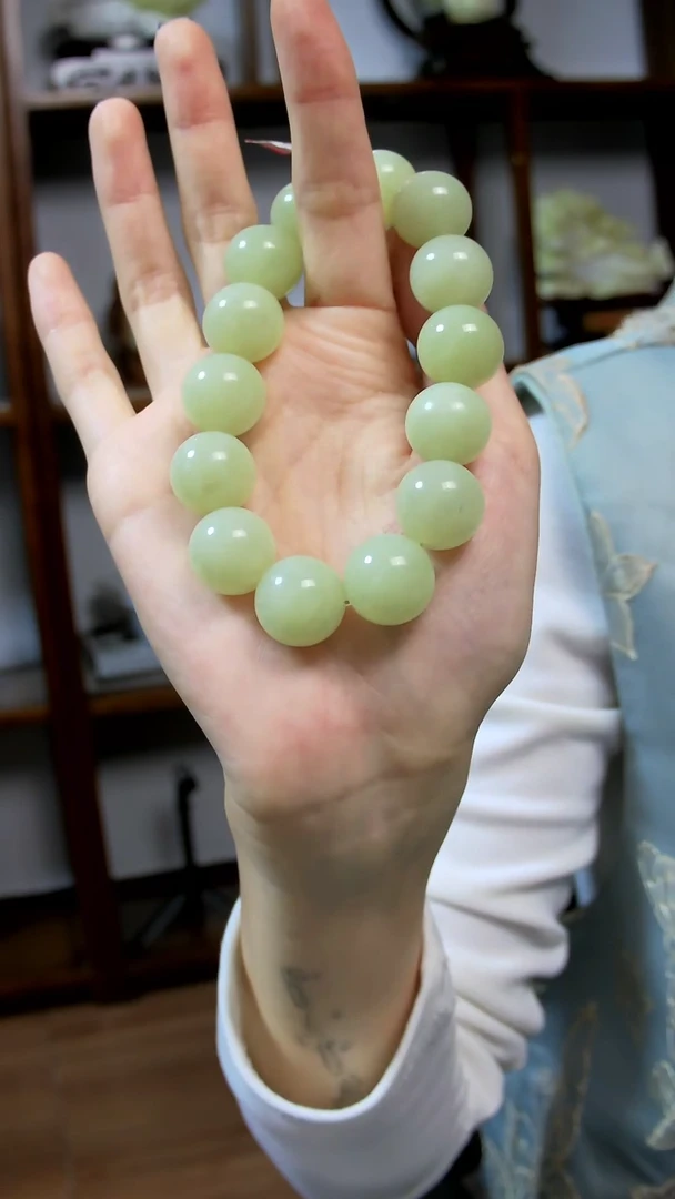 未镶嵌手串和田玉圆珠 卡14