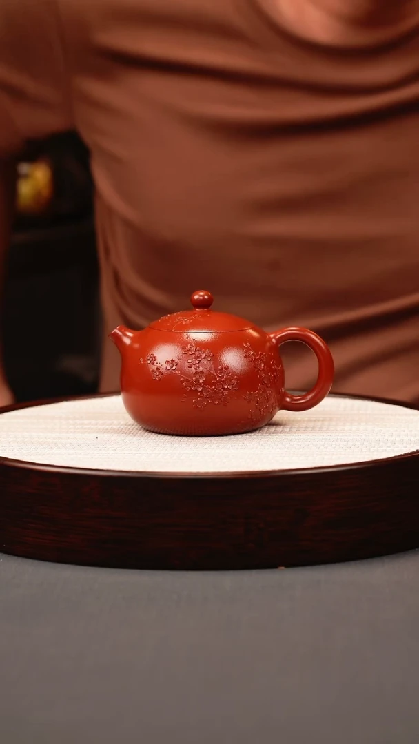 茶壶紫砂红皮龙 西施 堆梅