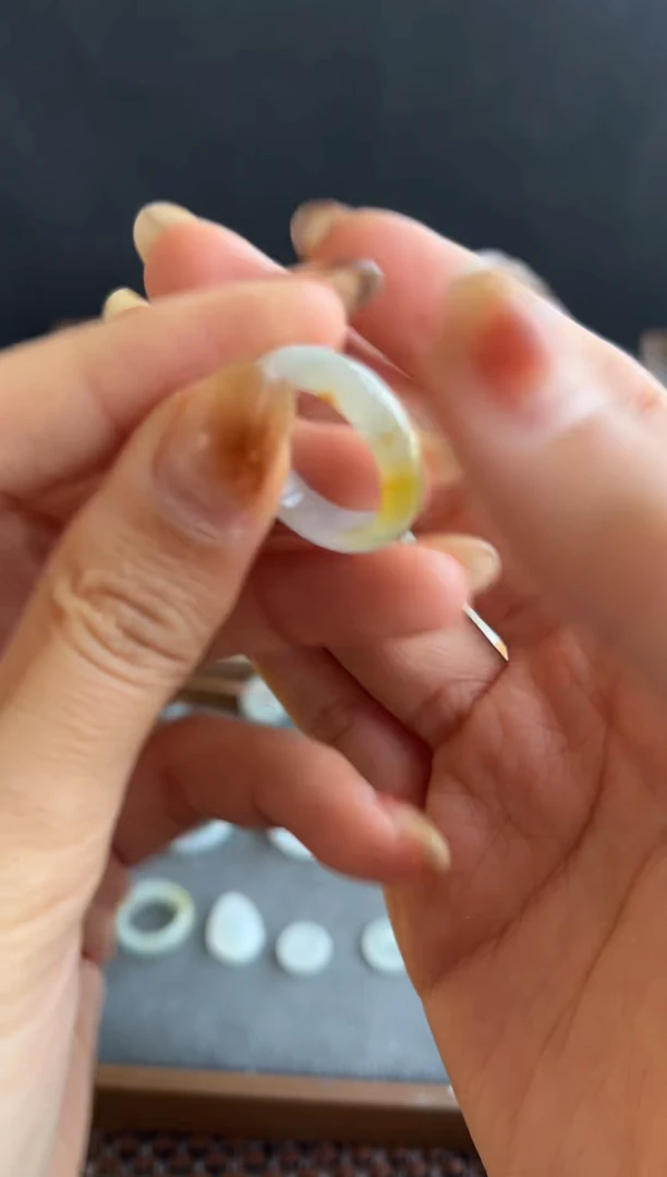 翡翠未镶嵌吊坠(不含链)522买断14