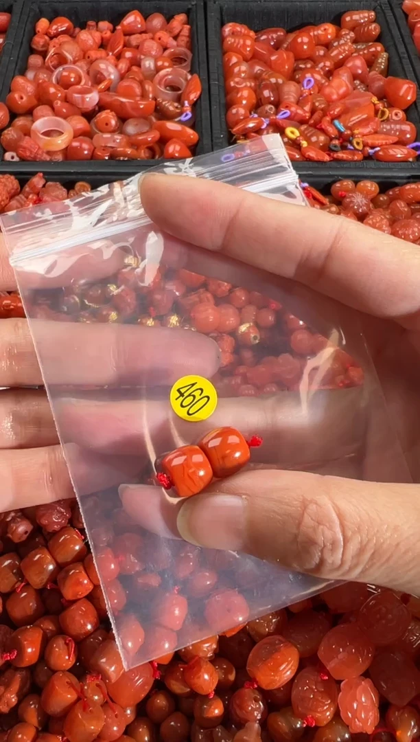 【闪购商品】南红玛瑙颈饰未镶嵌1