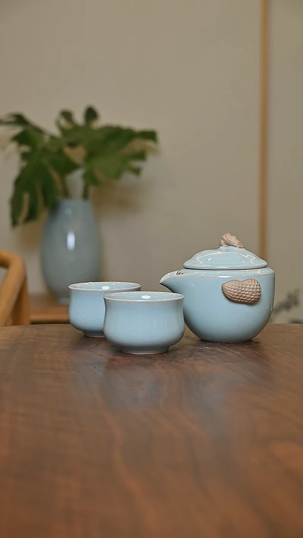 花生快客 天青 微瑕 朱家汝窑款