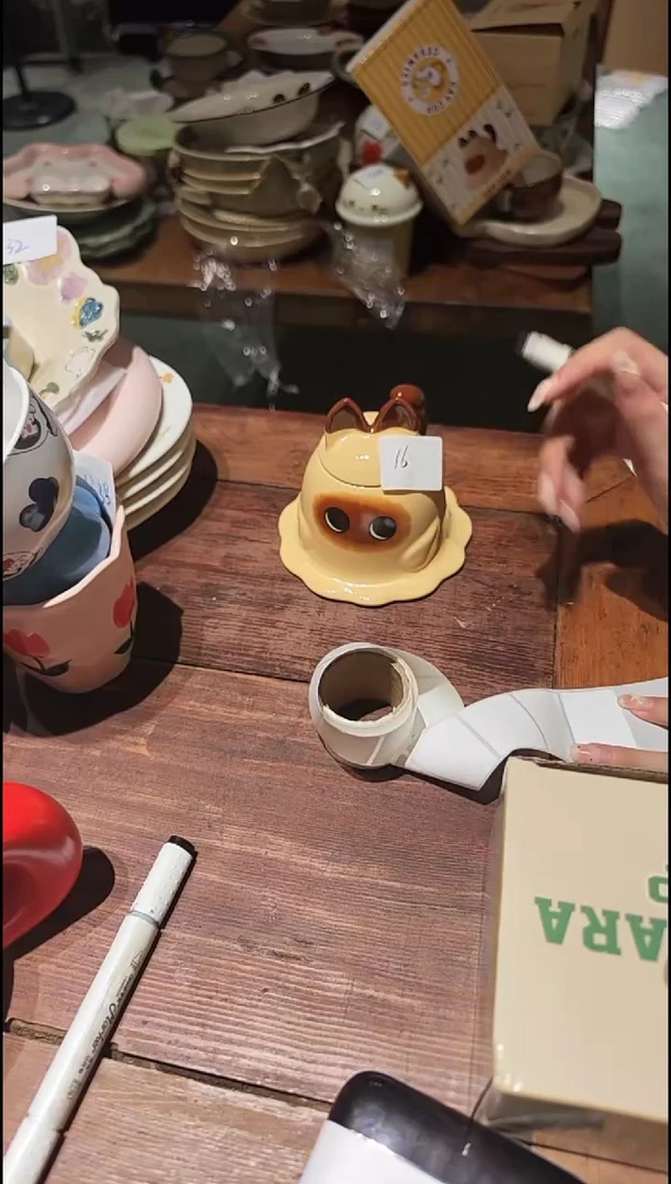 瓷185 小猫  暹罗猫 杯子 瑕疵