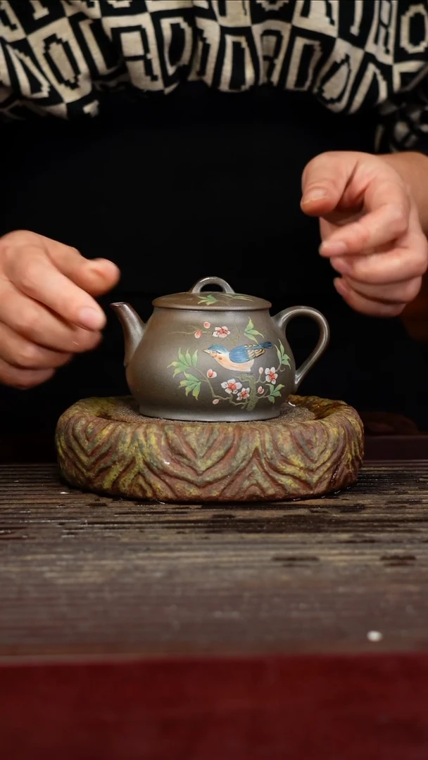 宜兴原矿紫砂壶茶壶宜兴原矿紫砂壶茶壶150C