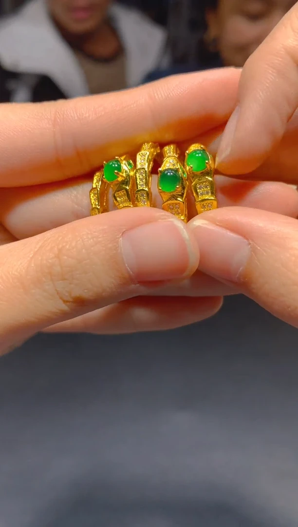 【闪购商品】定制翡翠未镶嵌82多样性发货(发其一）