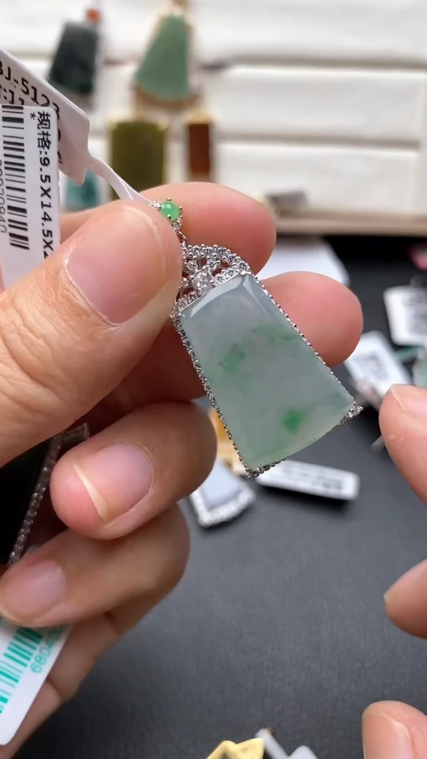 银S925镶嵌戒指翡翠1