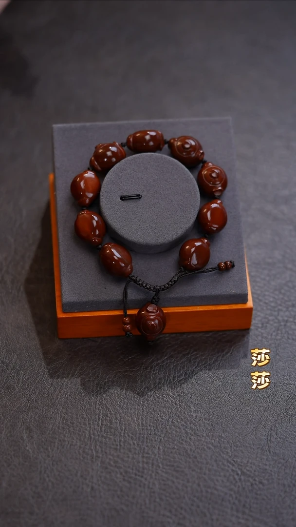吊坠橄榄核辉***享橄榄核