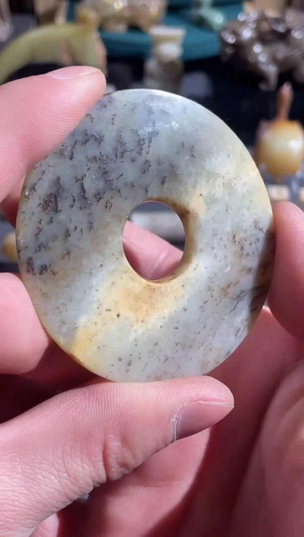 未镶嵌和田玉（糖玉）挂件1