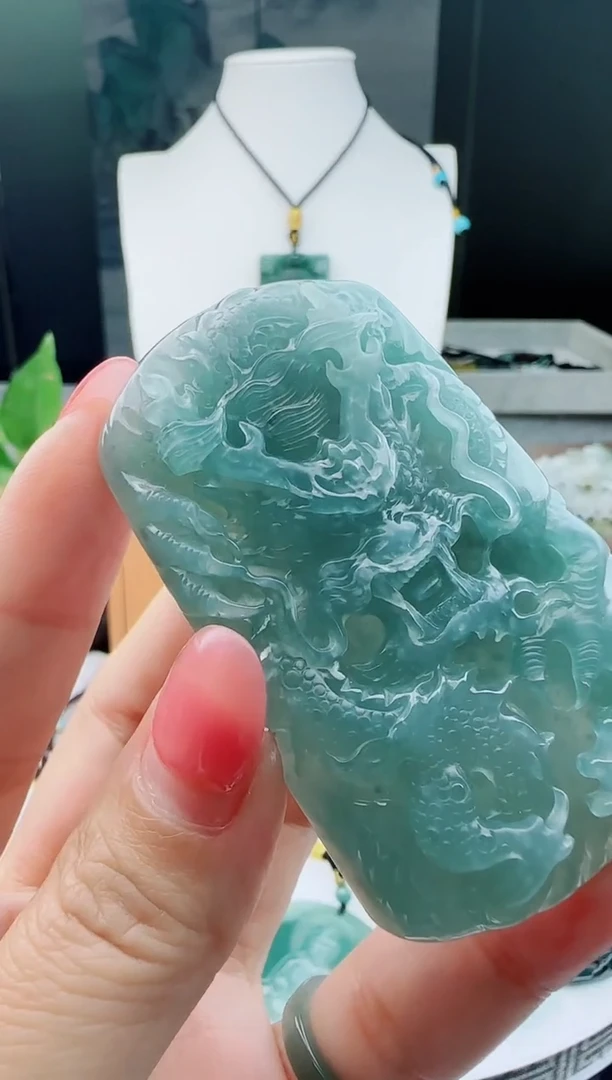 【闪购商品】翡翠颈饰未镶嵌11111111