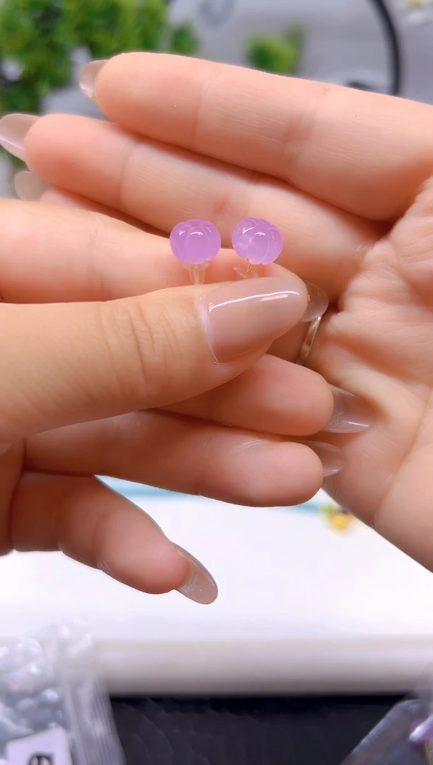 翡翠14K金镶嵌耳钉E787