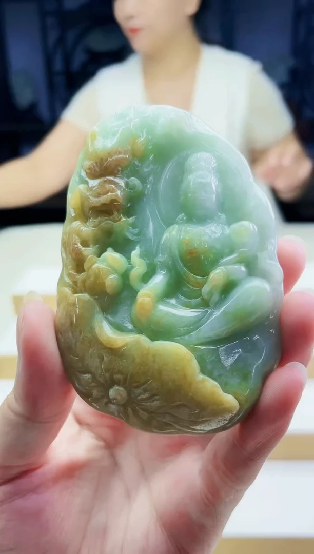 未镶嵌定制翡翠毛货09300100