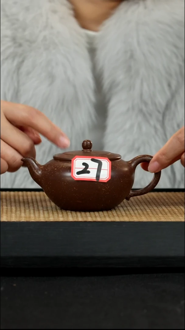 宜兴紫砂壶27雀鸣