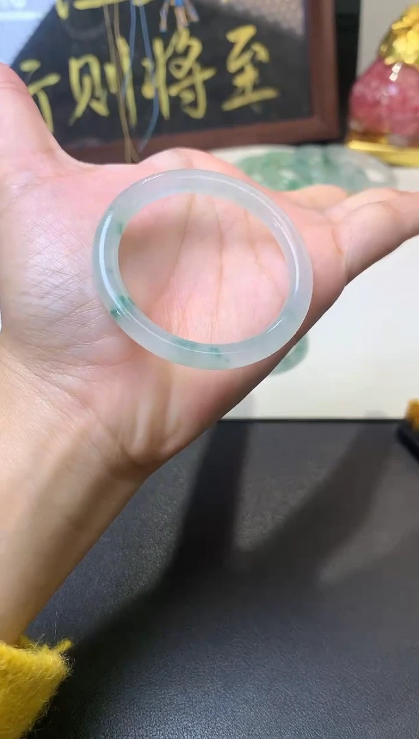 未镶嵌定制翡翠毛货