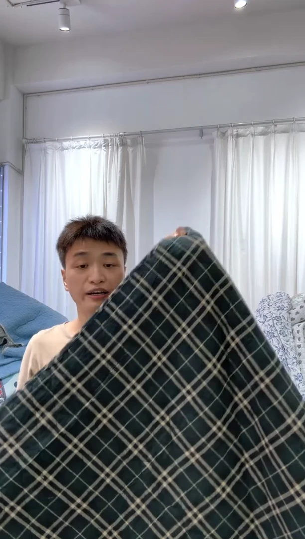 棉140*200纯棉床盖45号微瑕
