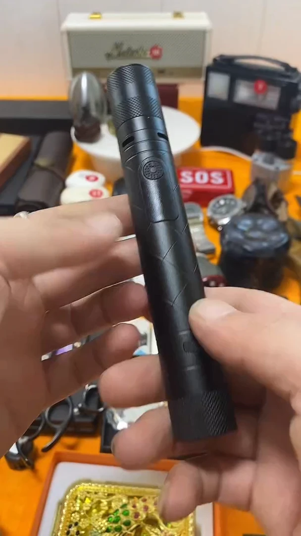瓷片闪购商品 如图所示