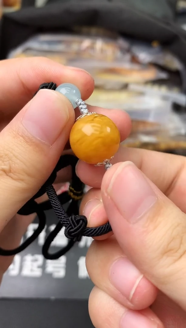 蜜蜡未镶嵌珠宝奇石20