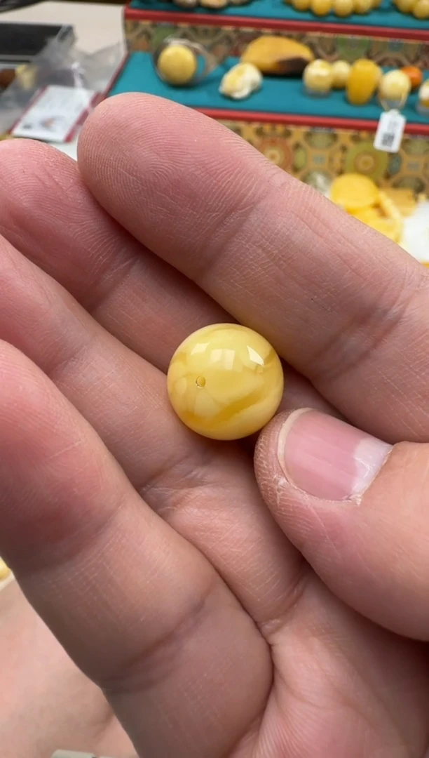 琥珀未镶嵌珠宝奇石微瑕14+单珠XD1174