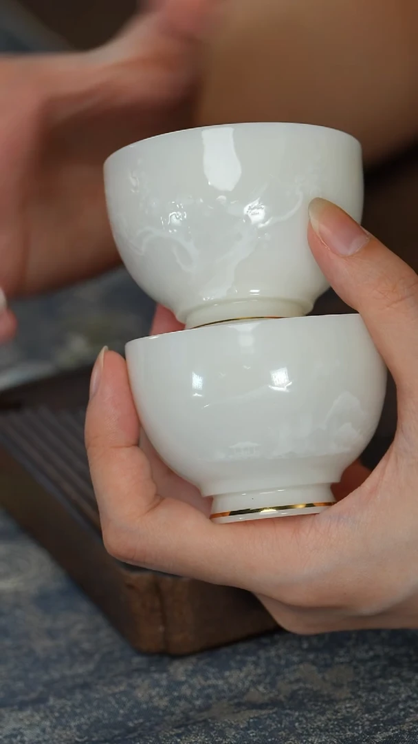 【冰种眉梢山水小杯对杯】【9西泠礼盒】