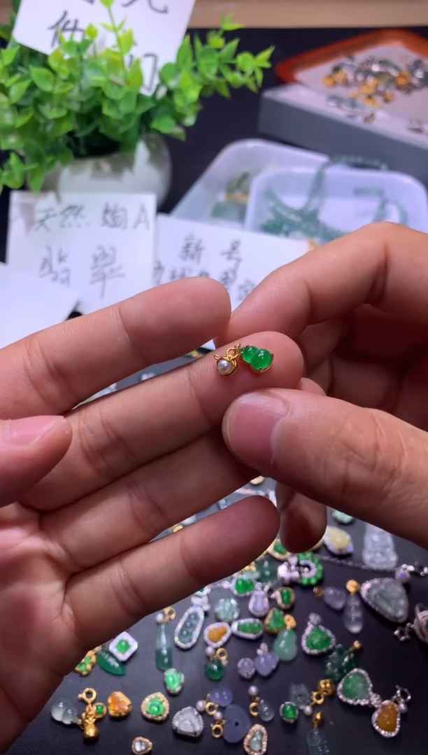翡翠银S925镶嵌吊坠(不含链)1