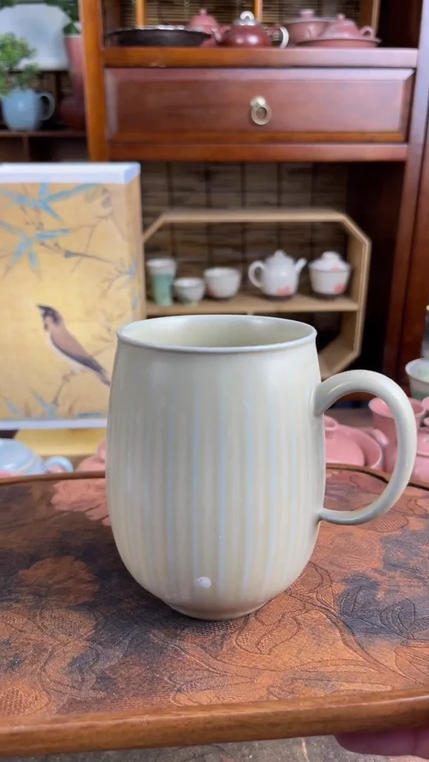 【闪购商品】虾诺苏杯咖啡杯黄润色