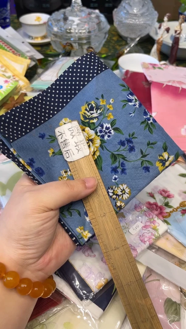 棉芳****10088默认微瑕