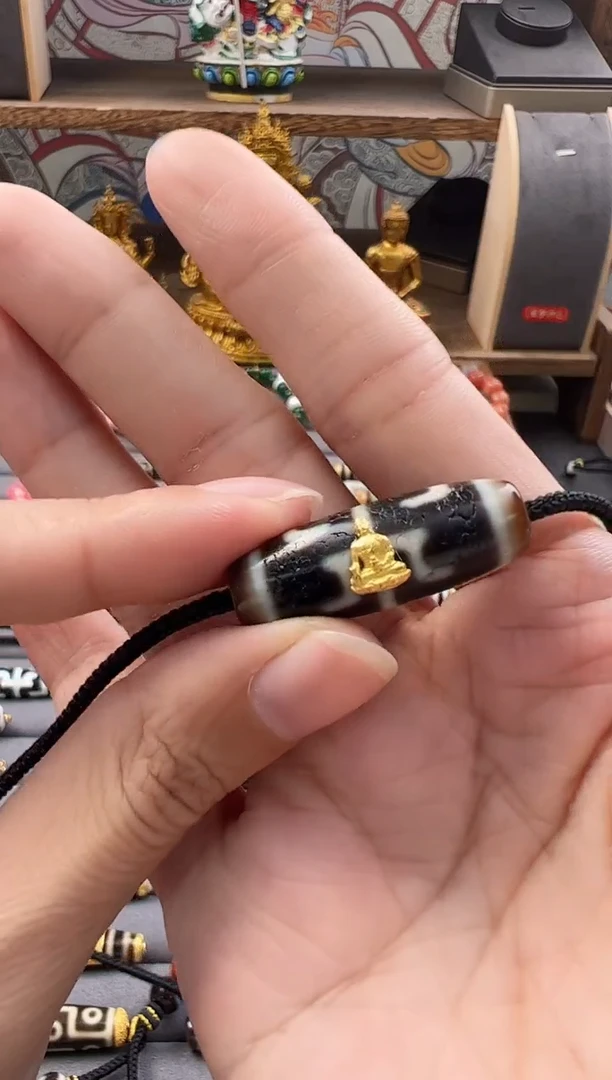 【闪购商品】玛瑙吊坠18K金镶嵌吊坠