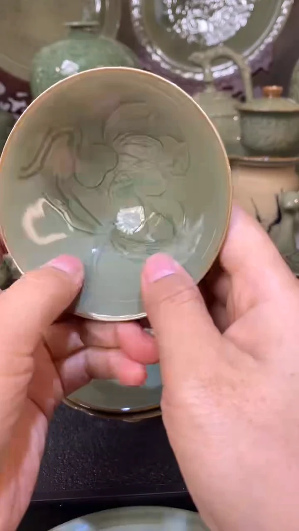 耀州窑微瑕手工刻花竹子斗笠一只
