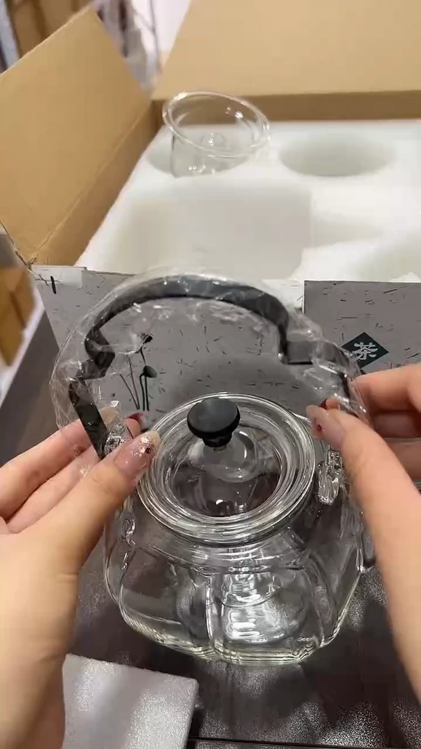 金属把手大煮茶壶