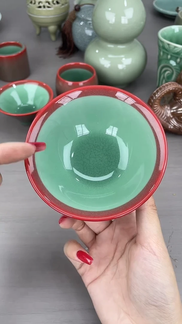 龙泉青瓷仓储福利放漏茶碗