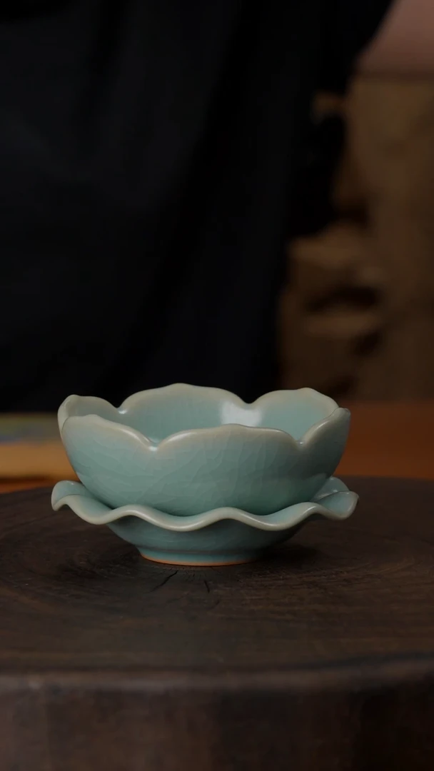 汝瓷莲花茶漏