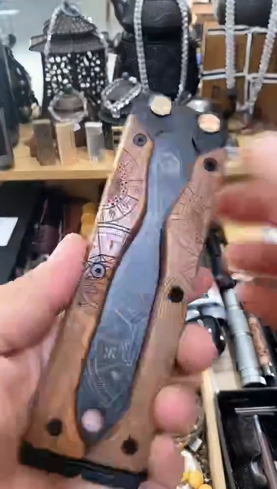 瓷片闪购商品  如图所示