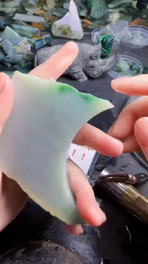 未镶嵌挂件翡翠天然翡翠014