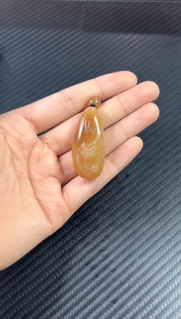 未镶嵌手镯和田玉且末微色差金山